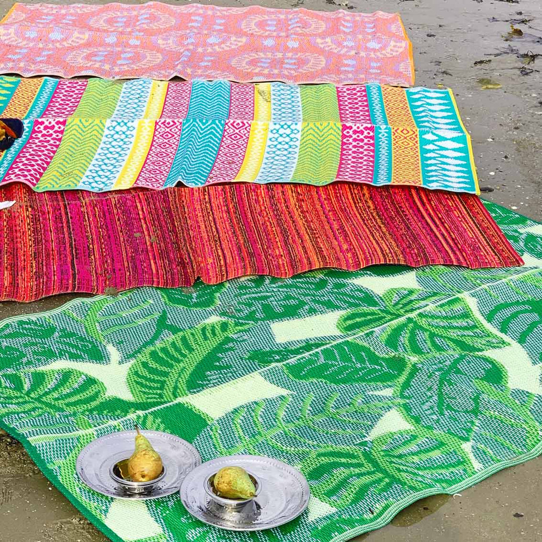 Tropical Leaf Outdoor Rug