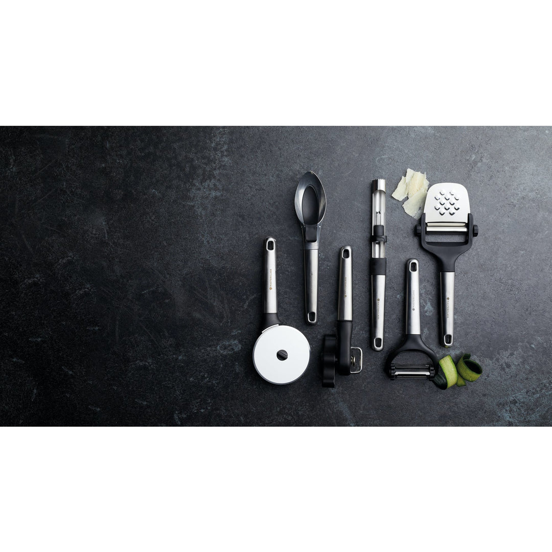 Quick Release Apple Corer